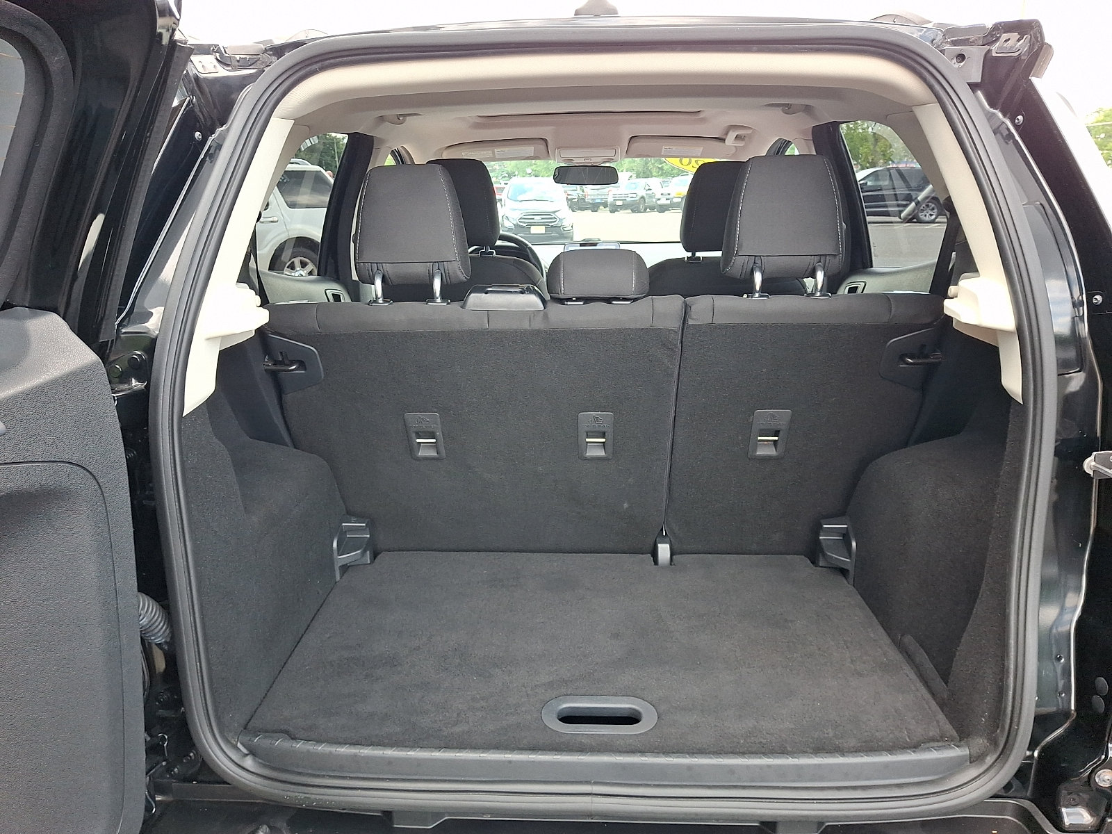 Certified 2020 Ford EcoSport SE w/ SE Convenience Package FWD image 29
