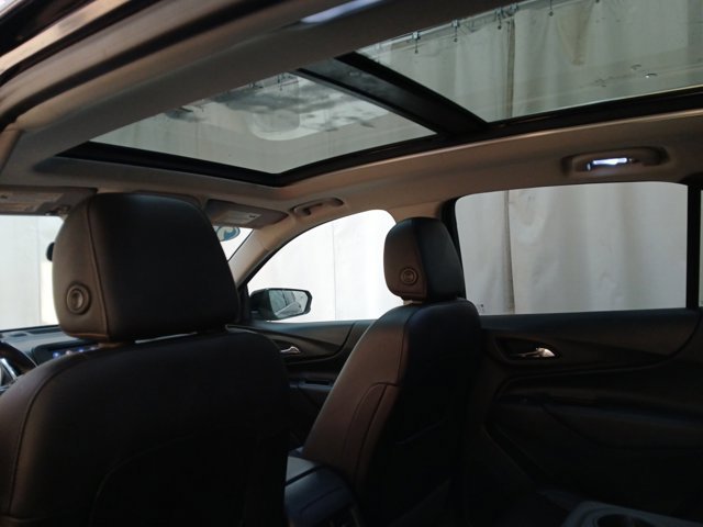 Used 2020 Chevrolet Equinox LT w/ Midnight Edition image 22