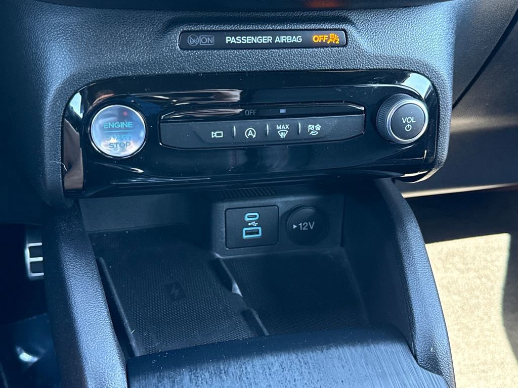 Certified 2023 Ford Escape ST-Line Select w/ Tech Pack #2 image 22