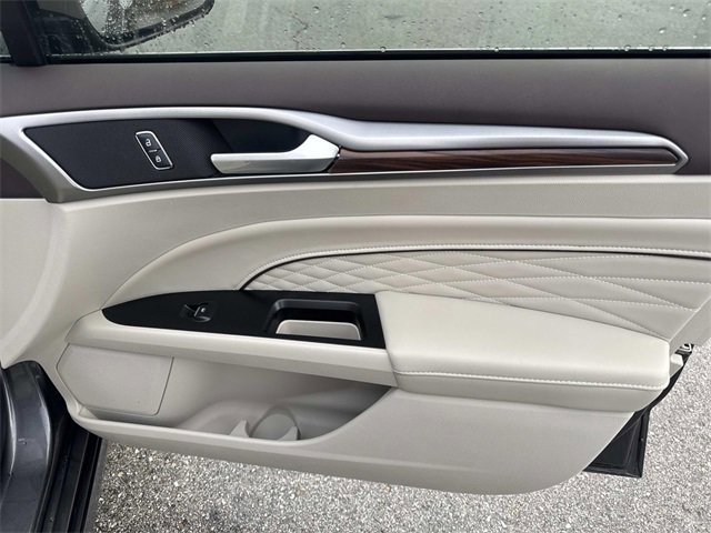 Certified 2018 Ford Fusion Energi Platinum image 35