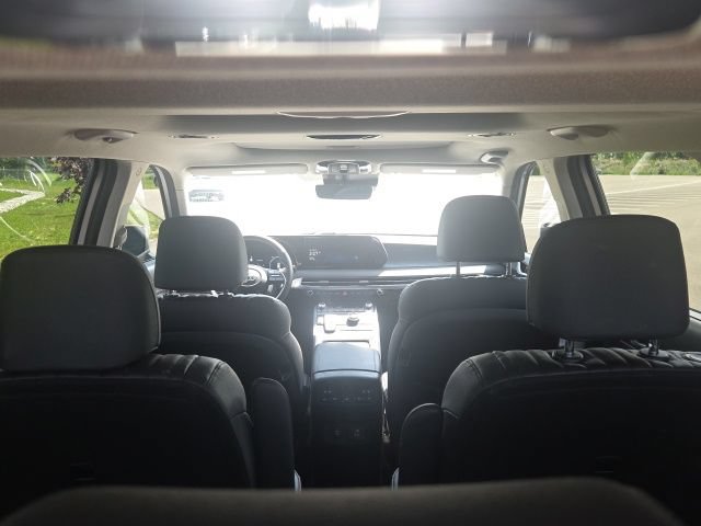 Used 2024 Hyundai Palisade Limited FWD image 14