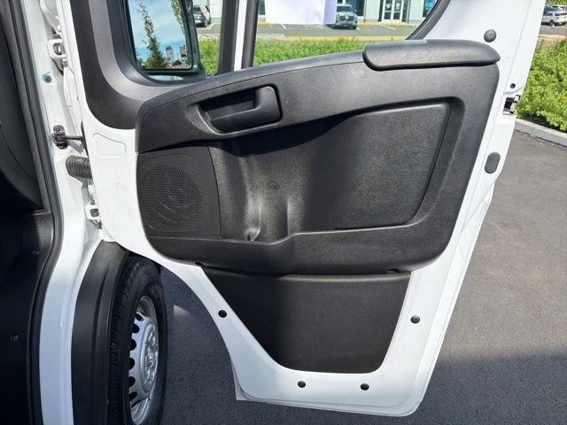 Used 2025 RAM ProMaster 2500 w/ U-Haul Equipment Group FWD image 15