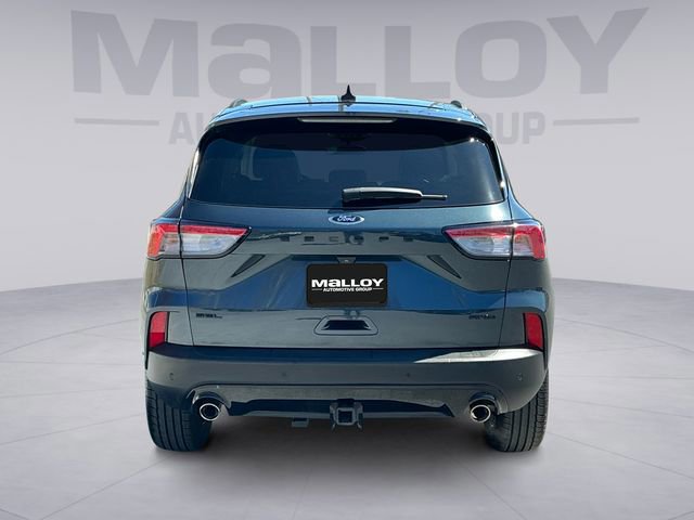Certified 2022 Ford Escape SEL w/ SEL Stealth AWD Package image 4