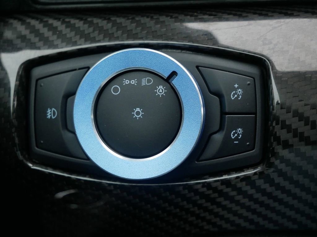 Certified 2020 Ford Mustang GT Premium w/ Carbon Sport Interior Package image 26