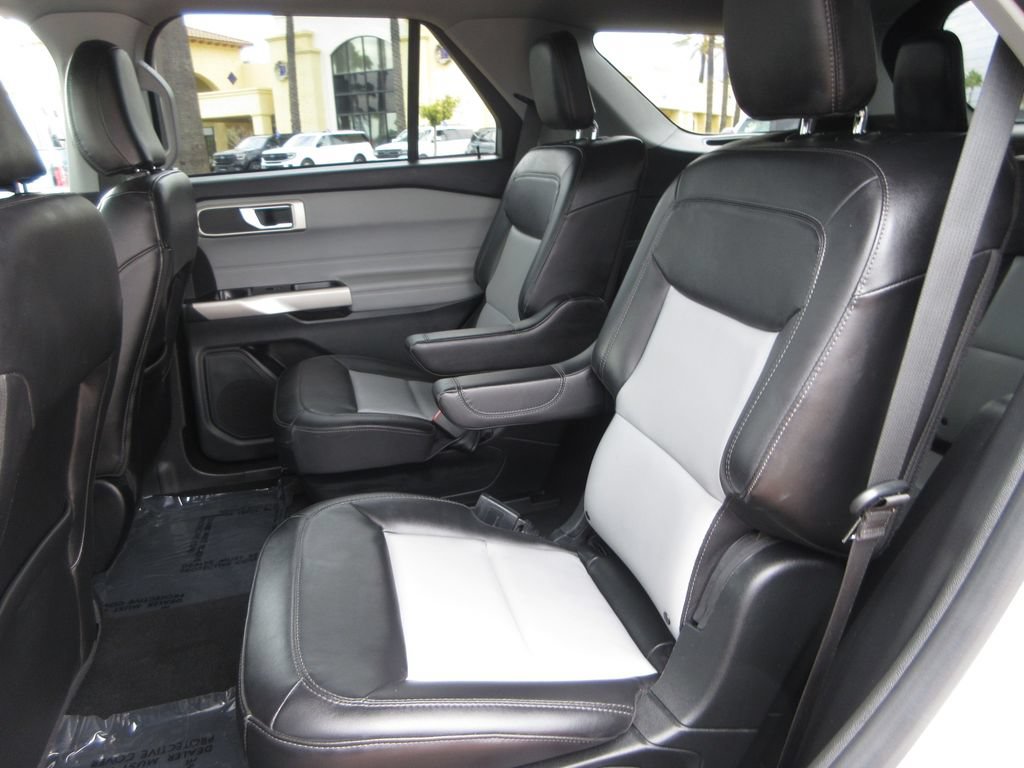 Certified 2023 Ford Explorer XLT w/ Equipment Group 202A RWD image 25
