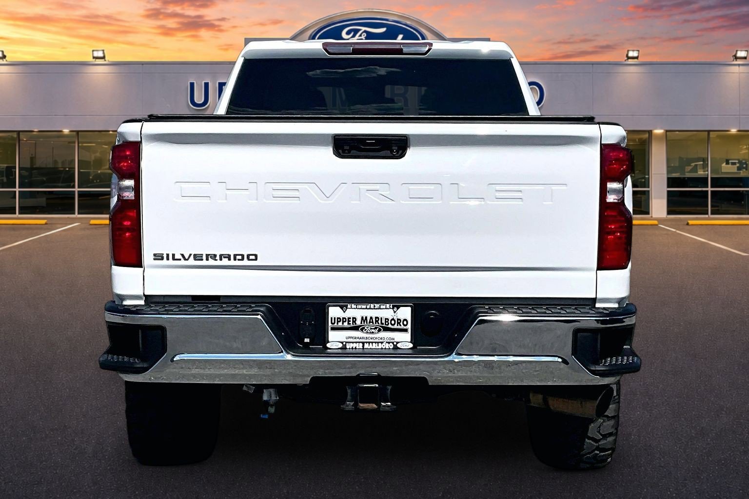 Used 2022 Chevrolet Silverado 2500 LT w/ Convenience Package AWD/4WD image 4