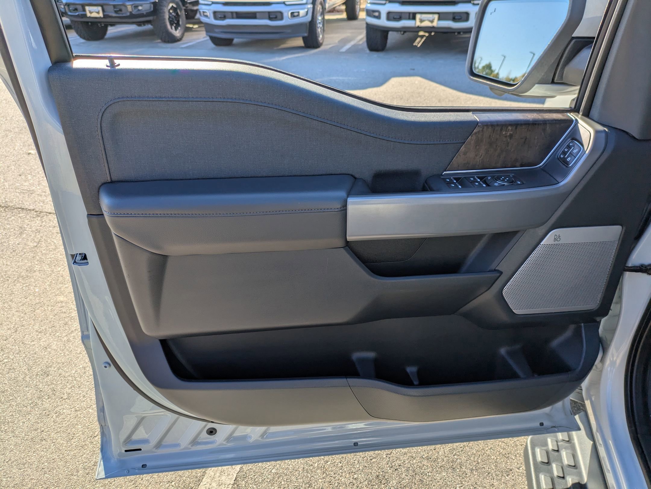 Certified 2023 Ford F150 Lightning Lariat image 19