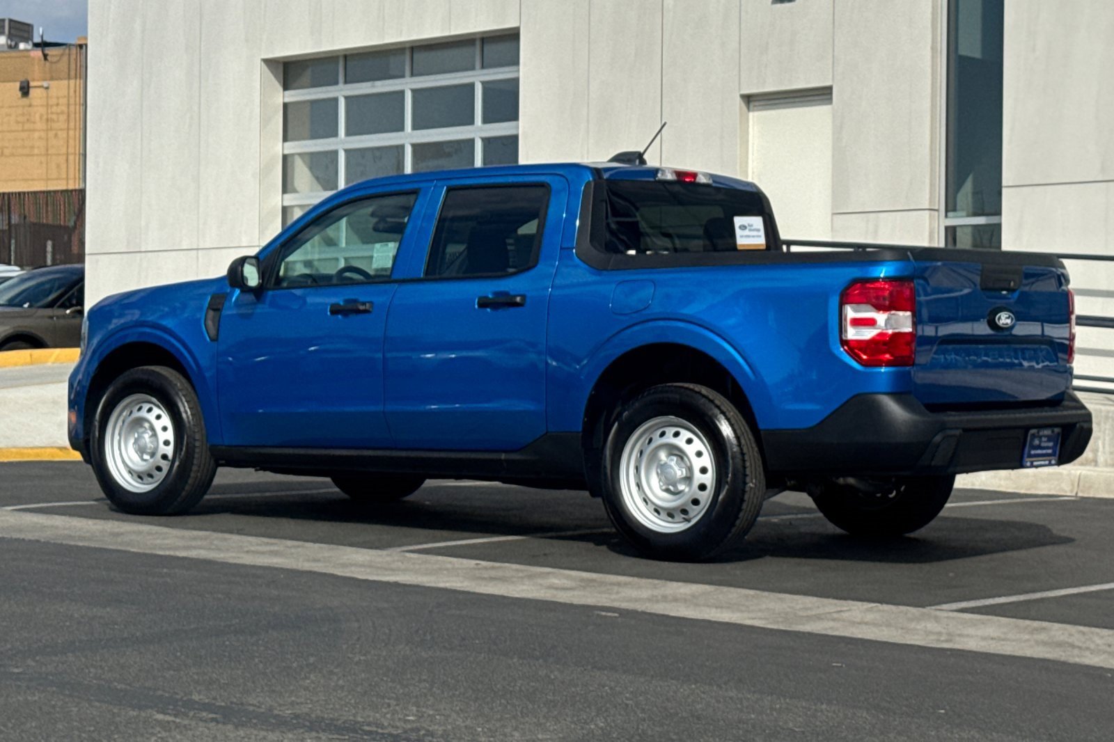 Certified 2025 Ford Maverick XL w/ Equipment Group 101A image 5