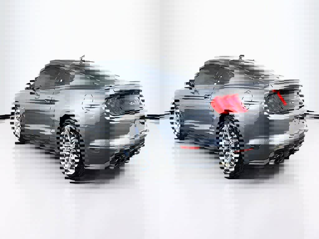 Certified 2021 Ford Mustang GT Premium w/ Equipment Group 401A image 4