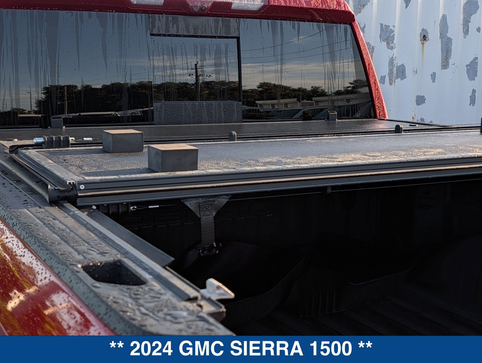 Used 2024 GMC Sierra 1500 Denali w/ Technology Package AWD/4WD image 17