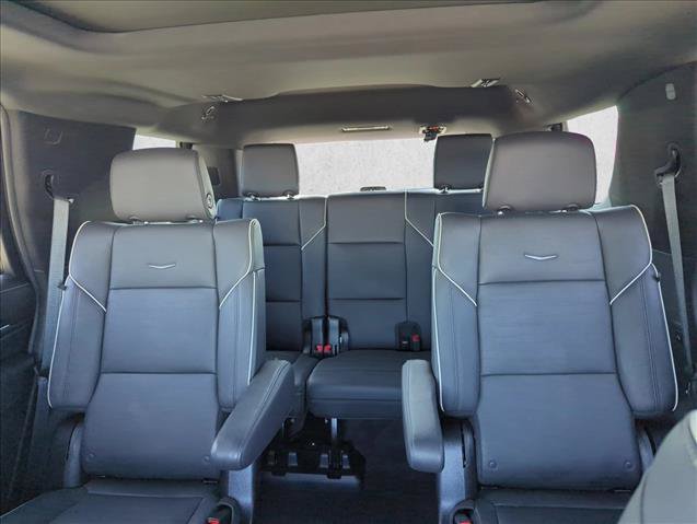 Used 2024 Cadillac Escalade Premium Luxury w/ LPO, Floor Liner Package AWD/4WD image 27