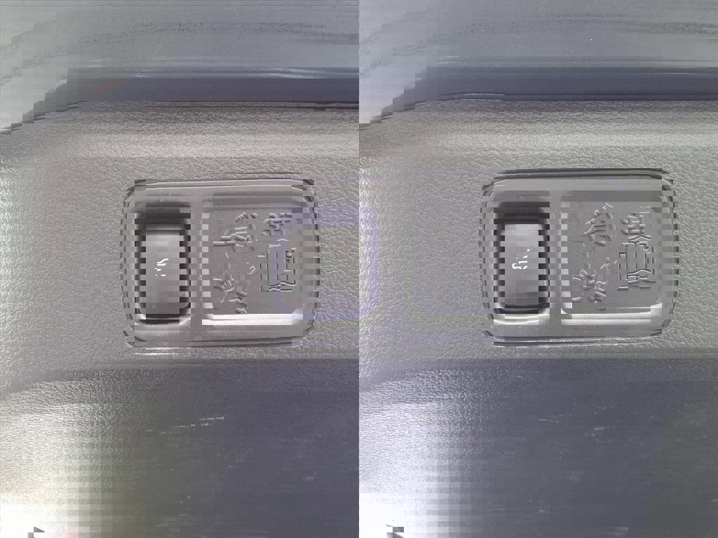 Certified 2023 Ford Expedition Platinum image 25