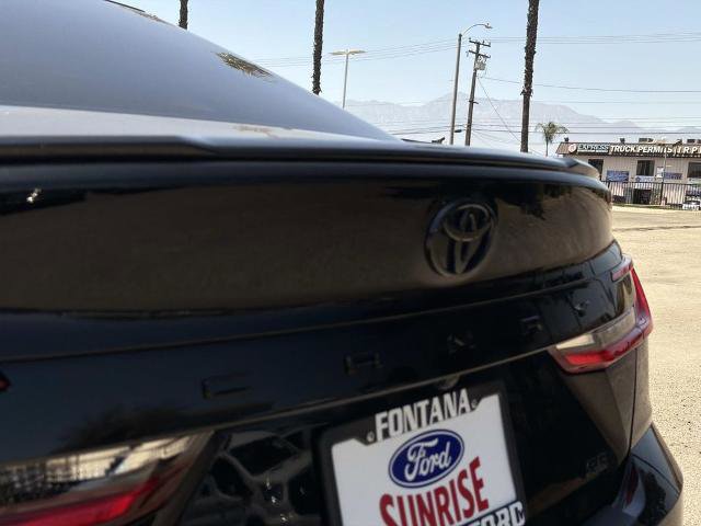 Used 2025 Toyota Camry SE w/ Convenience Package FWD image 9