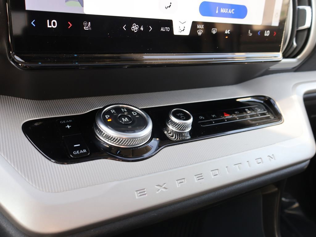 Certified 2025 Ford Expedition Max Active image 41