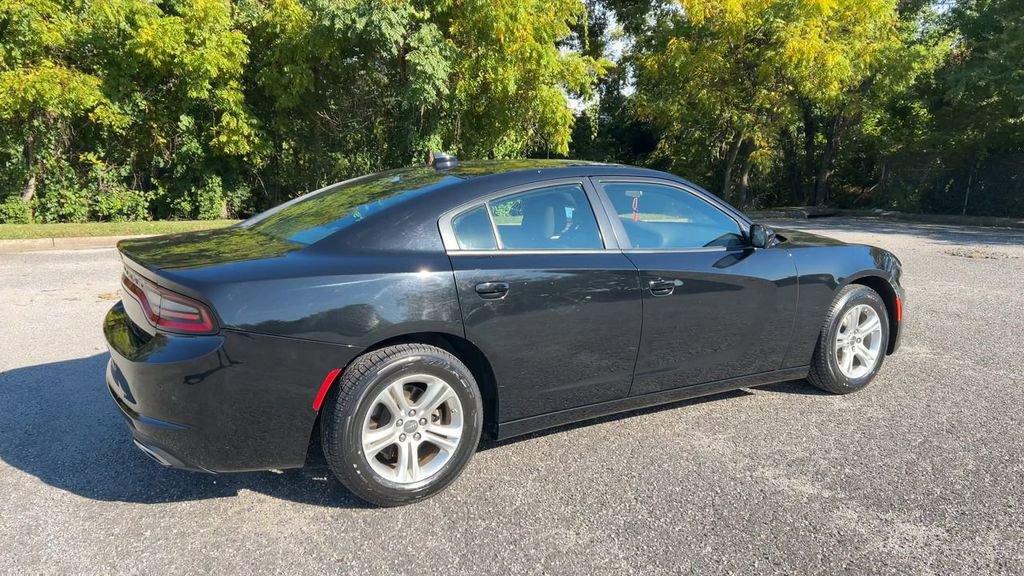 Used 2023 Dodge Charger SXT image 3