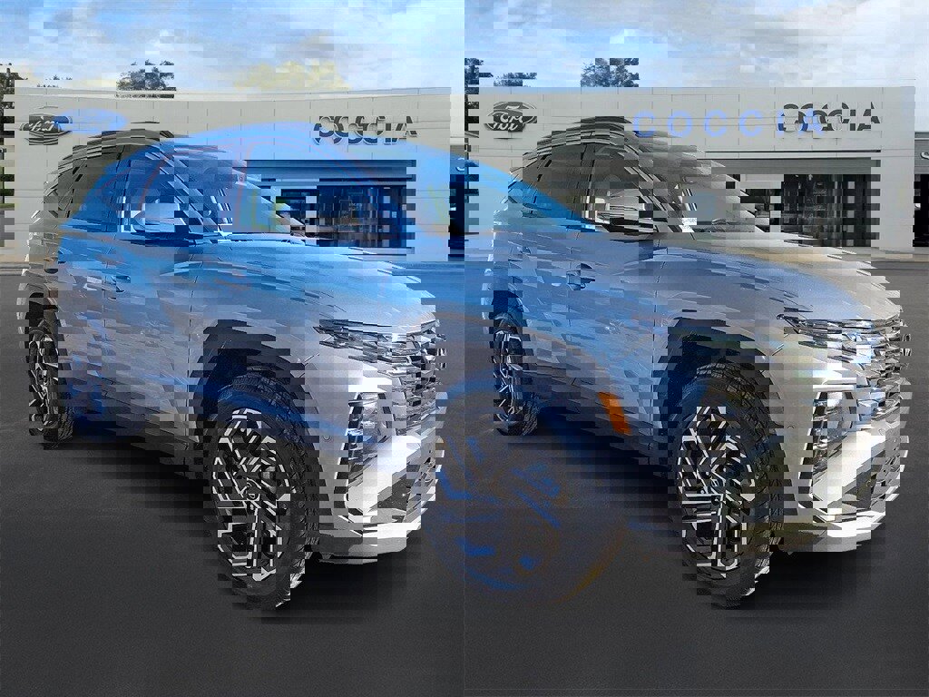 Used 2025 Hyundai Tucson Limited image 3