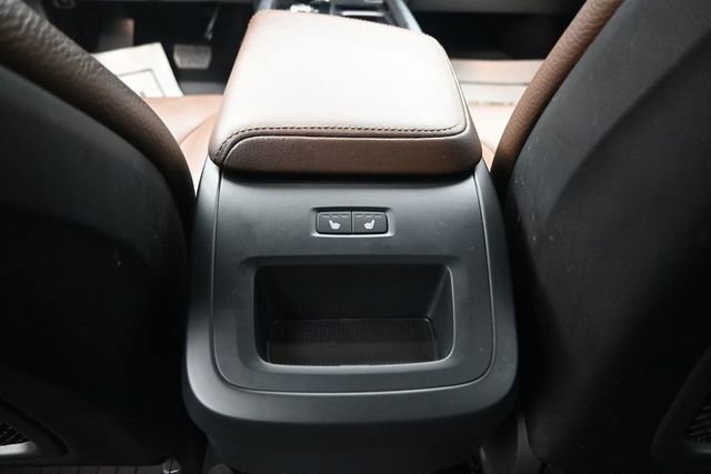 Used 2023 Volvo XC60 B5 Plus w/ Climate Package AWD/4WD image 8