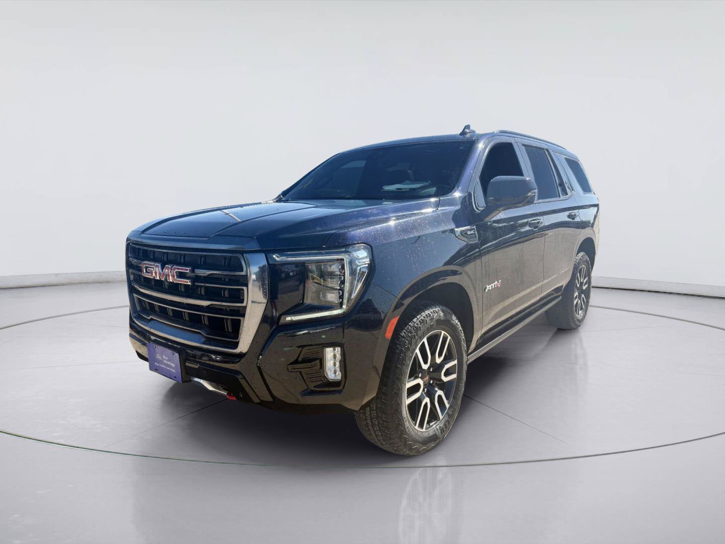 Used 2024 GMC Yukon AT4 w/ AT4 Premium Package AWD/4WD image 5