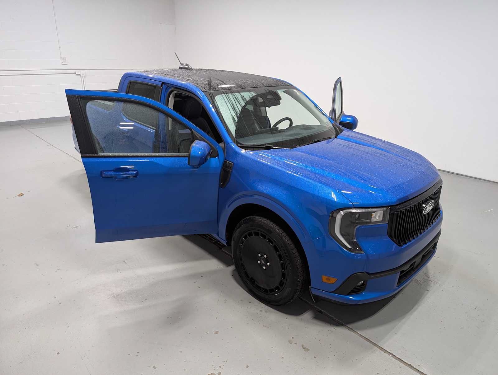 Certified 2025 Ford Maverick Lobo AWD/4WD image 15