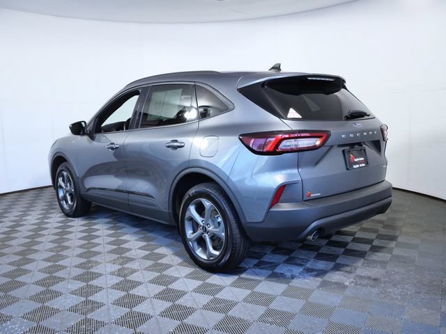 Certified 2025 Ford Escape ST-Line AWD/4WD image 6