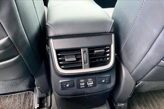 Used 2023 Subaru Outback Limited AWD/4WD image 32