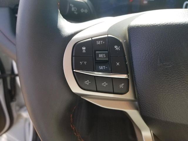 Certified 2025 Ford Explorer Active w/ Active Comfort Package AWD/4WD image 21