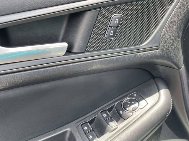 Certified 2021 Ford Edge SE FWD image 9