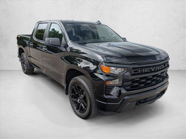 Used 2024 Chevrolet Silverado 1500 Custom w/ LPO, Dark Essentials Package image 3