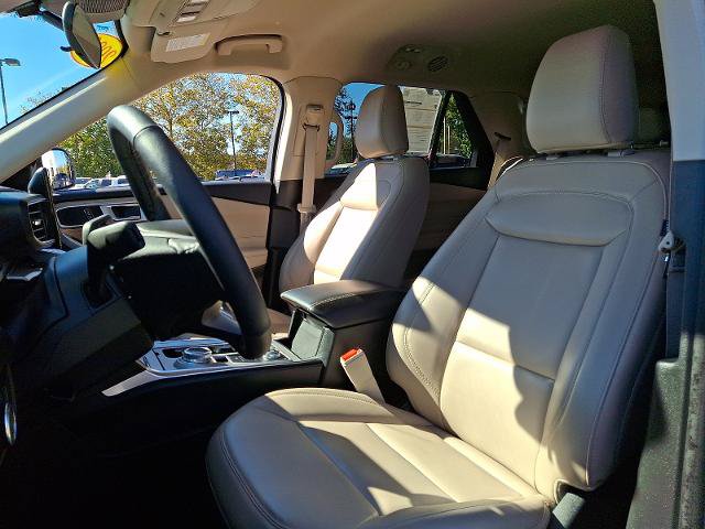 Certified 2023 Ford Explorer XLT w/ Equipment Group 202A AWD/4WD image 13