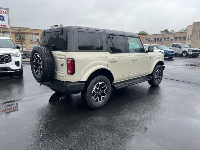 Certified 2025 Ford Bronco Outer Banks AWD/4WD image 2