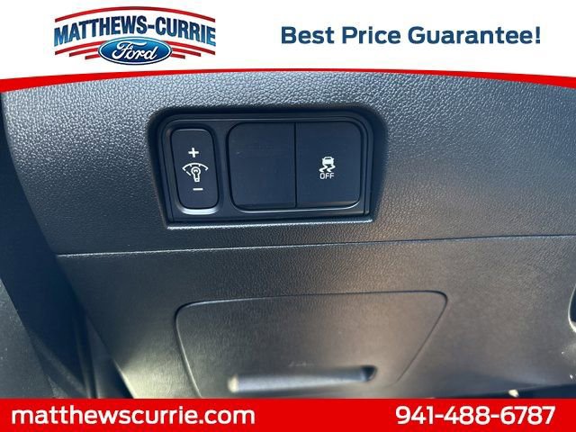 Used 2024 Kia Sorento S image 26