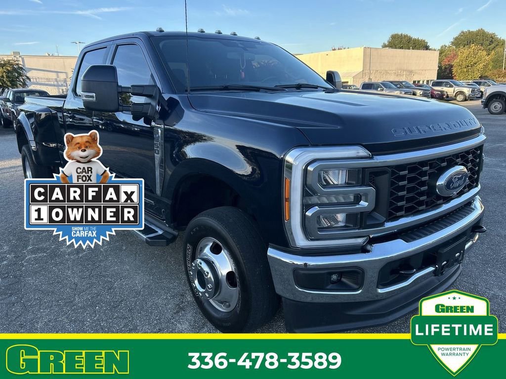 Certified 2023 Ford F350 Lariat image 1