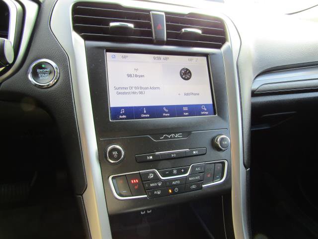 Certified 2020 Ford Fusion SE AWD/4WD image 23