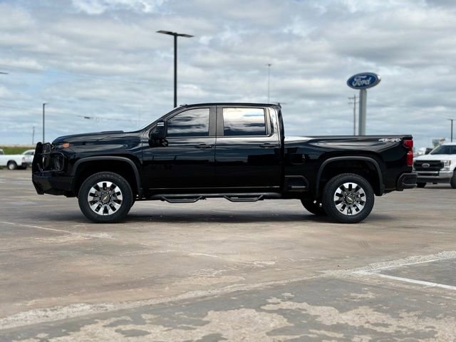Used 2022 Chevrolet Silverado 2500 Custom w/ Custom Convenience Package AWD/4WD image 5