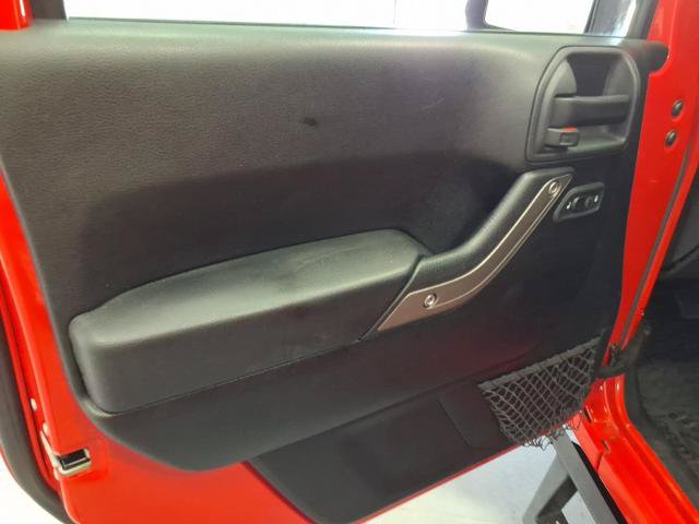 Used 2018 Jeep Wrangler Unlimited Sport S AWD/4WD image 12