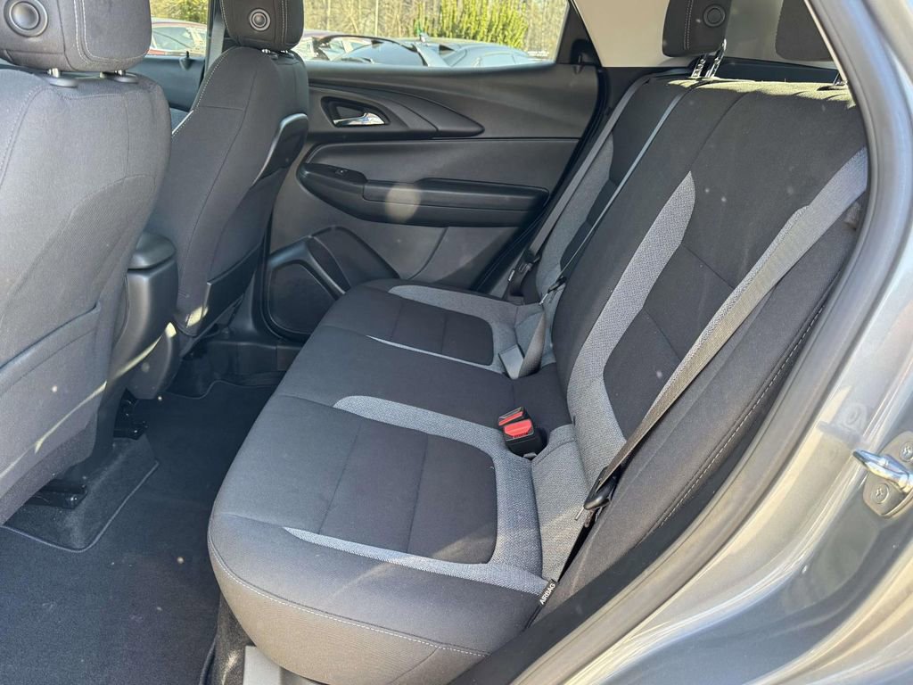 Used 2024 Chevrolet TrailBlazer LS image 22