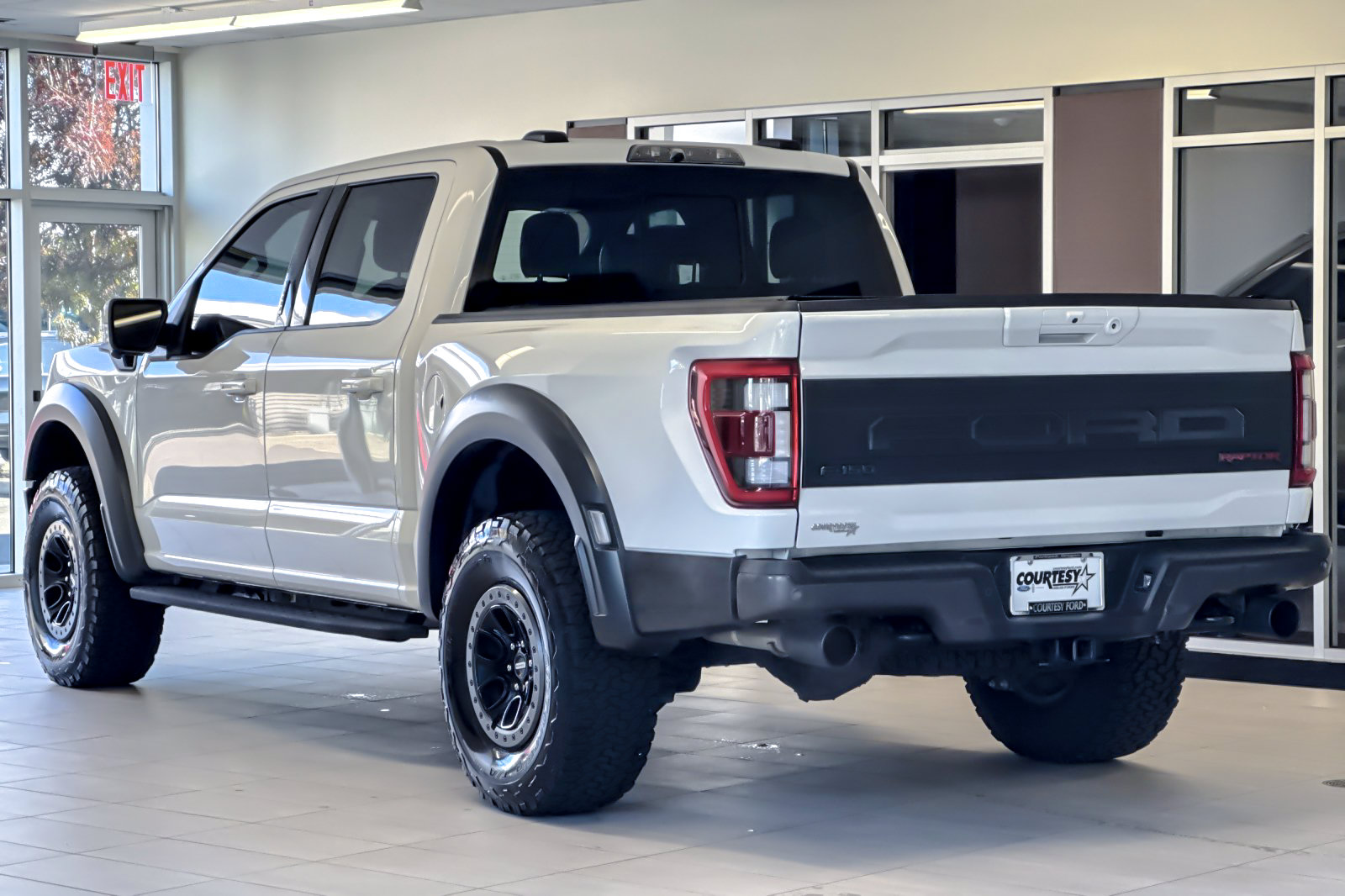 Certified 2022 Ford F150 Raptor w/ Equipment Group 801A High AWD/4WD image 6