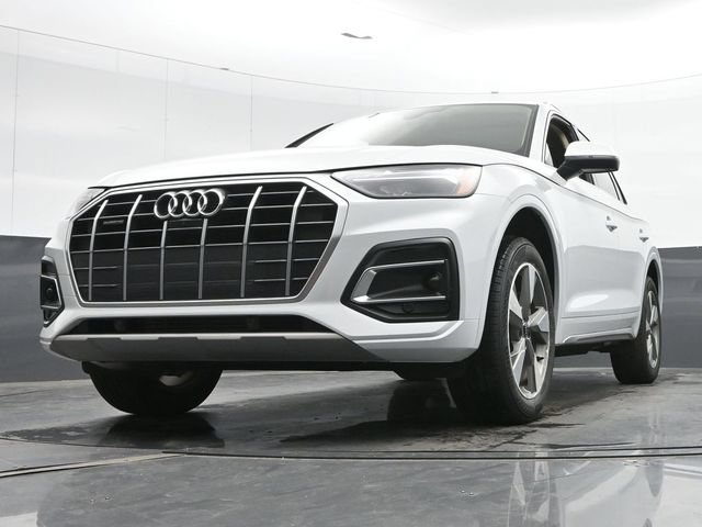 Used 2025 Audi Q5 Premium Plus w/ Premium Plus Package AWD/4WD image 31