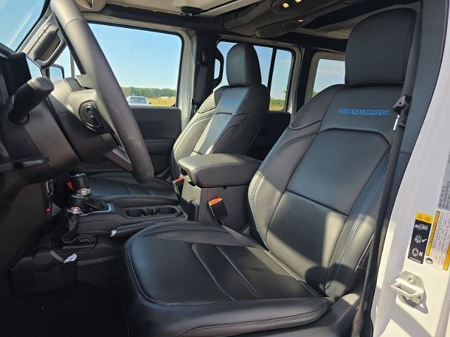 Used 2025 Jeep Wrangler Unlimited Rubicon 4xe AWD/4WD image 9