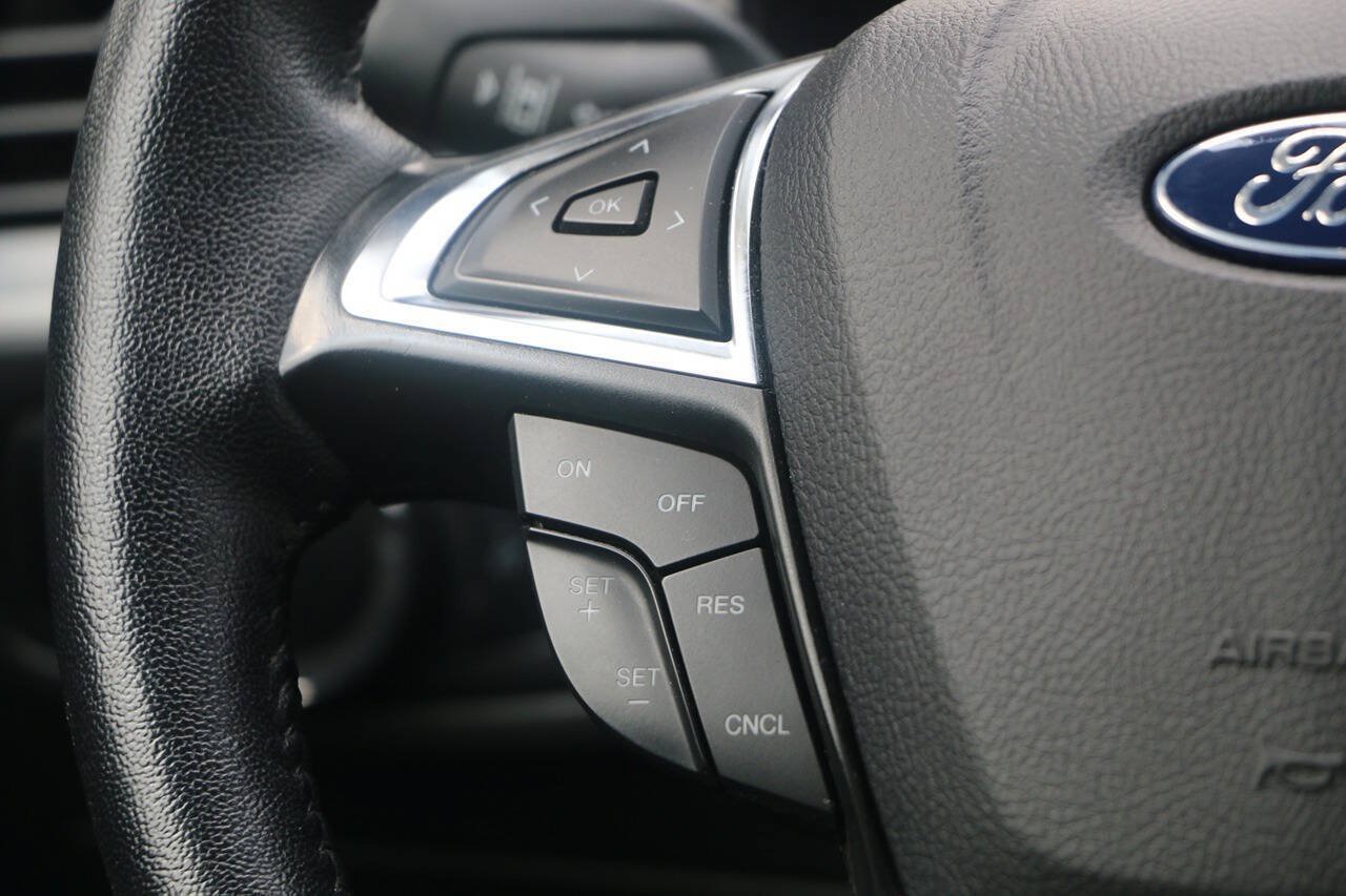 Certified 2024 Ford Edge SEL AWD/4WD image 18