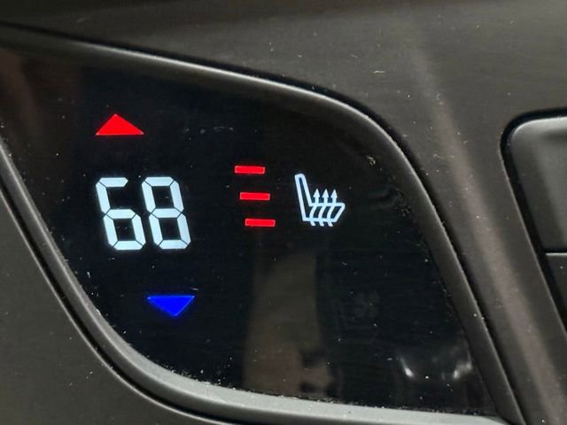 Used 2017 Buick Envision Essence AWD/4WD image 30