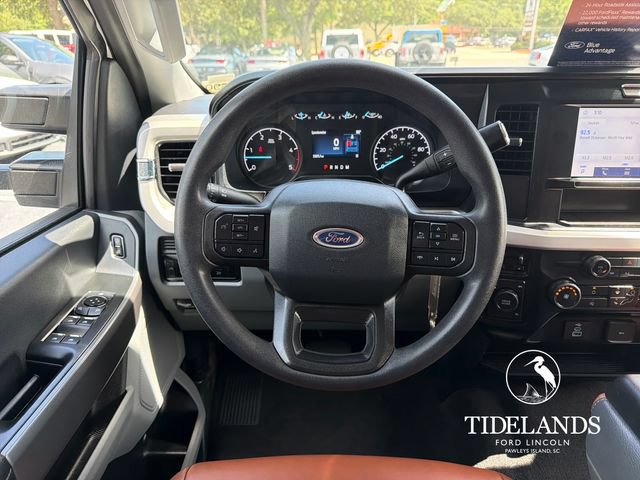 Certified 2025 Ford F350 XLT AWD/4WD image 17