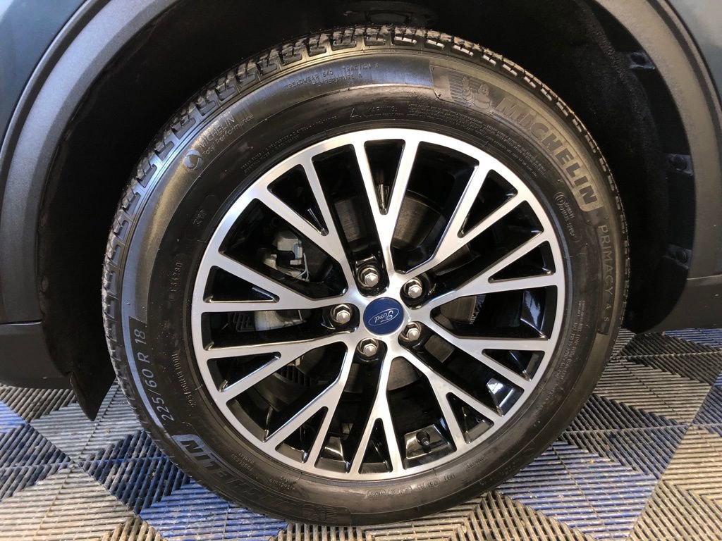 Certified 2022 Ford Escape SEL w/ Technology Package image 29