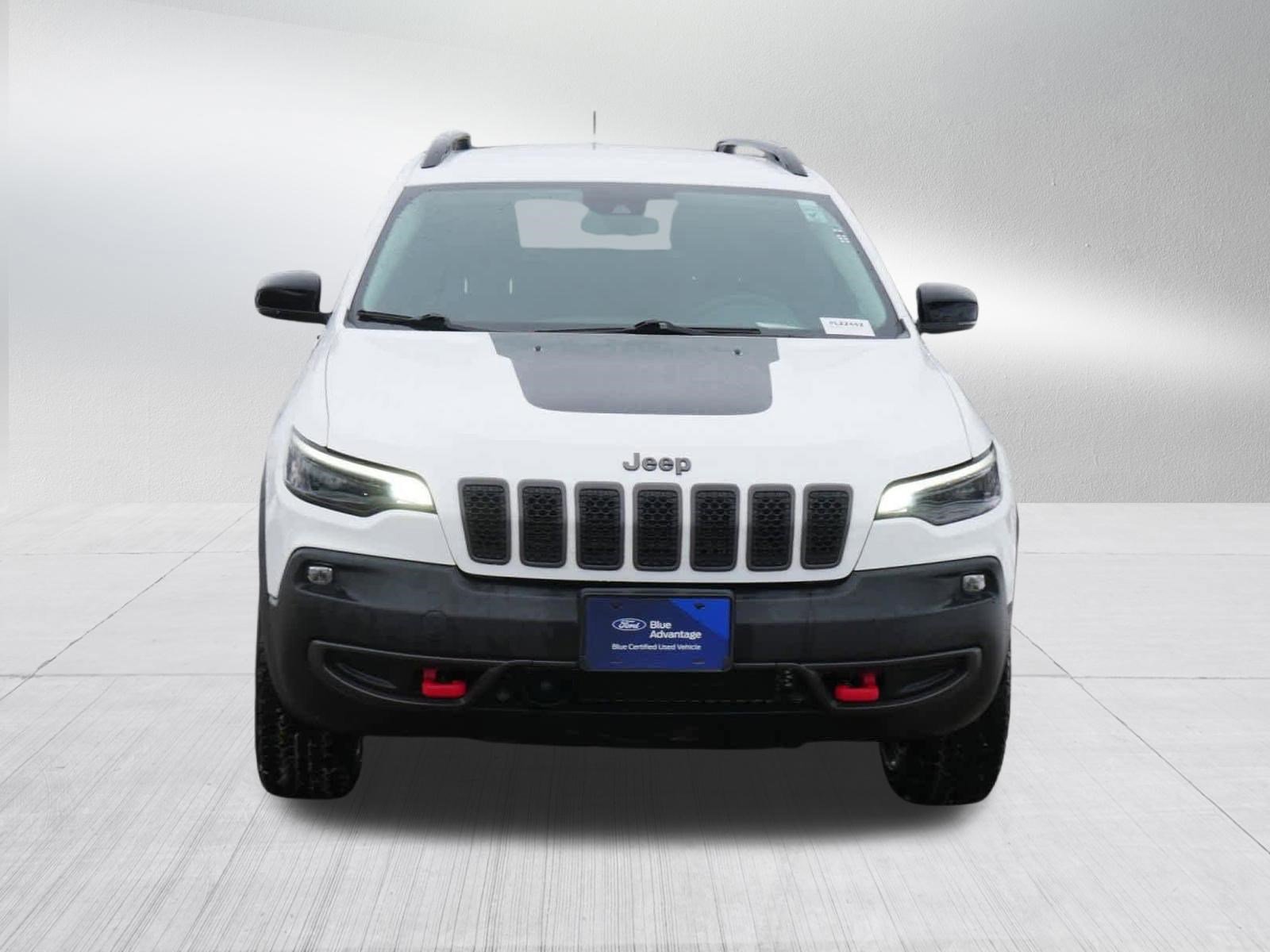 Used 2022 Jeep Cherokee Trailhawk image 16