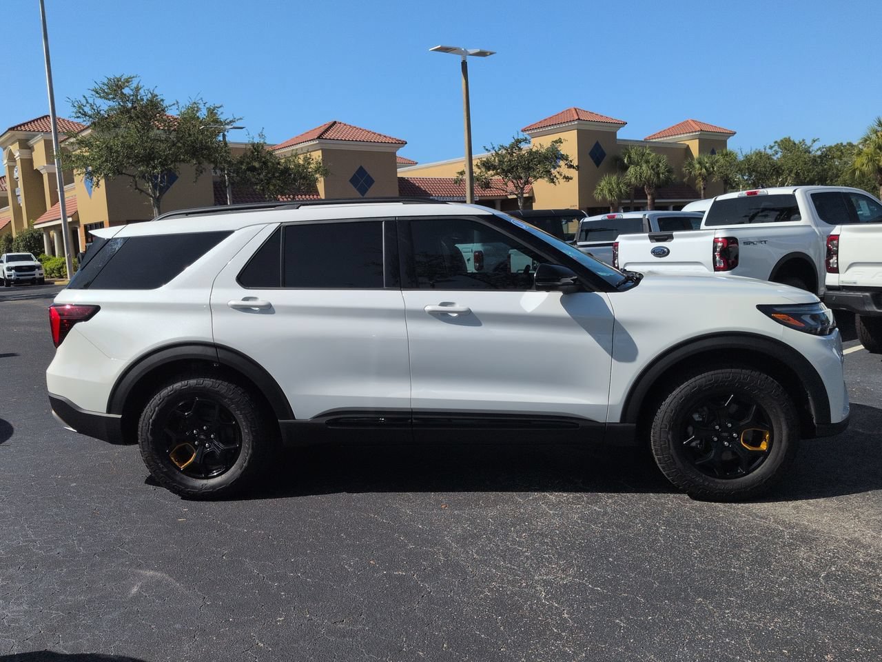 Certified 2026 Ford Explorer Tremor w/ Tremor Ultimate Package AWD/4WD image 3