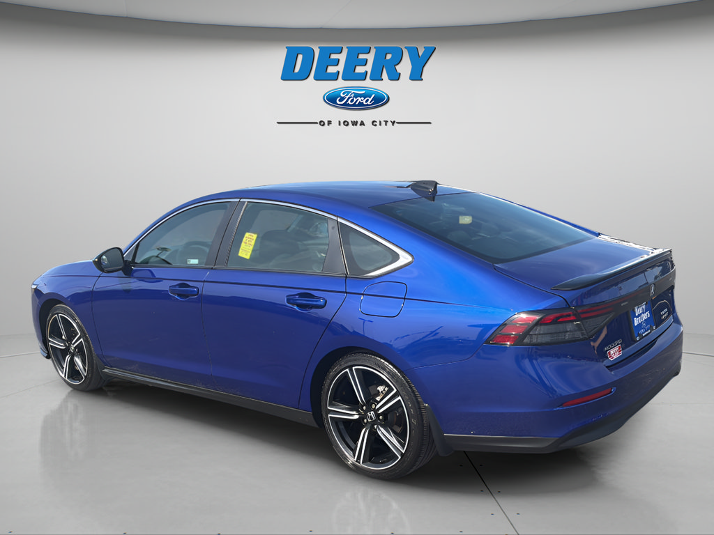 Used 2023 Honda Accord Sport image 13