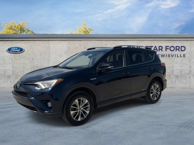 Used 2018 Toyota RAV4 XLE w/ Convenience Package AWD/4WD image 4