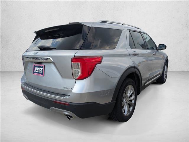Certified 2022 Ford Explorer Limited w/ Equipment Group 301A image 4