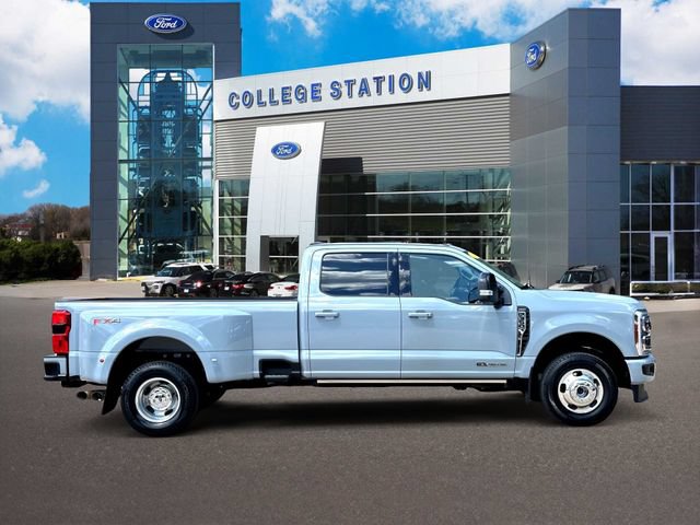 Certified 2024 Ford F350 Lariat w/ Lariat Ultimate Package AWD/4WD image 6