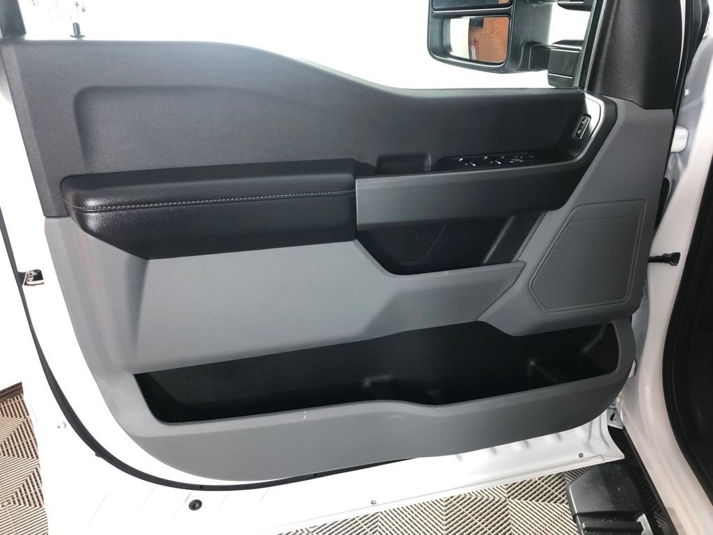 Certified 2025 Ford F350 XLT AWD/4WD image 13